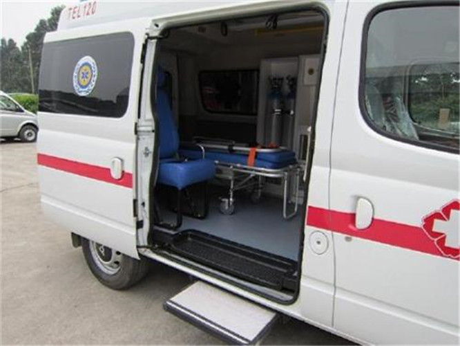 阿瓦提救护车出租服务案例7